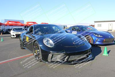 media/Nov-19-2022-Speed Ventures (Sat) [[eb5c8f9508]]/Around the Pits/Pre Grid Orange/